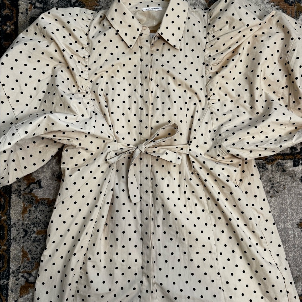 Vestique Cream Short Button Down Dress/ Bobbie With the Eye Launch with Vestique